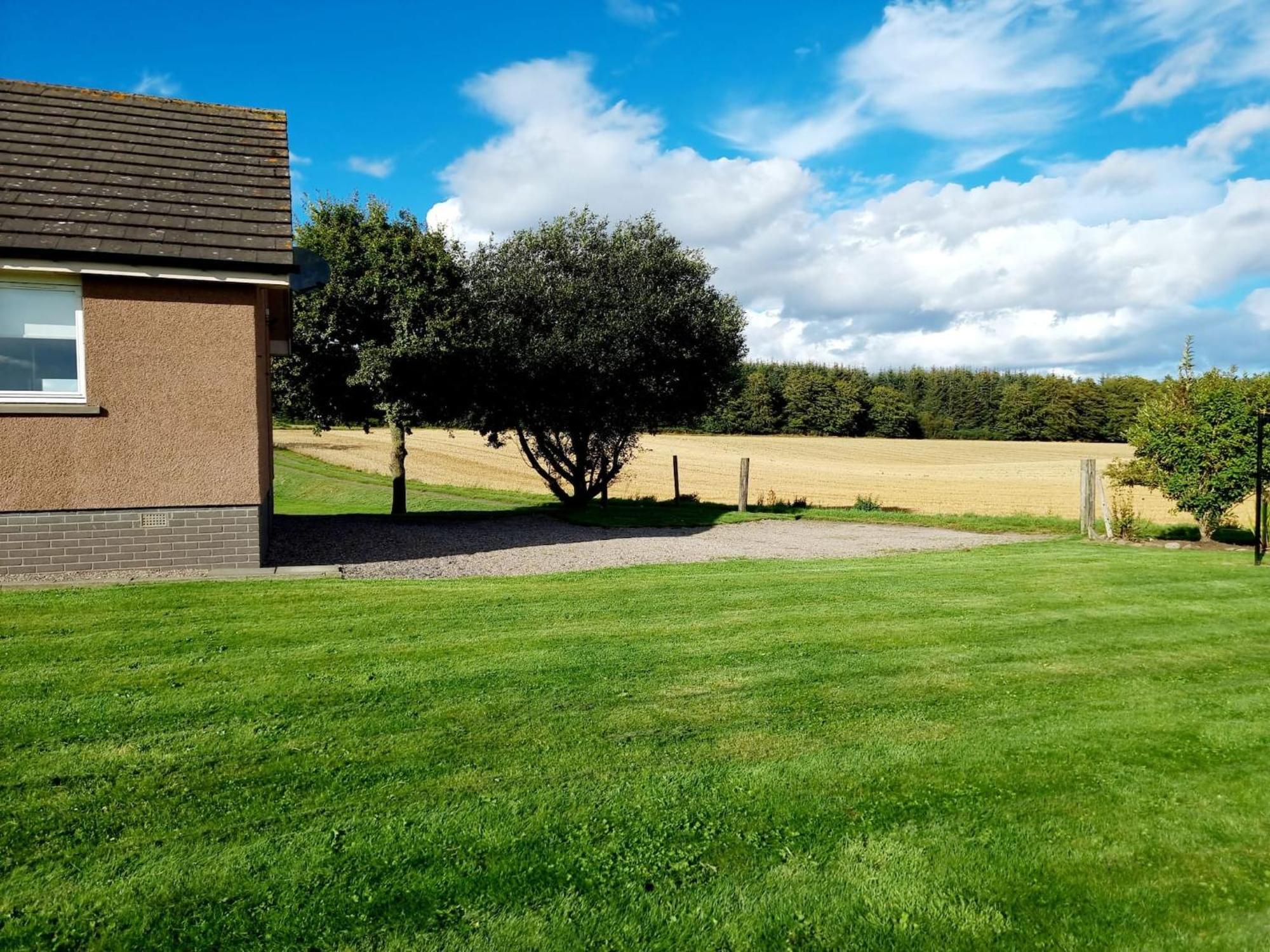 Muirton Cottage Brechin Exterior photo
